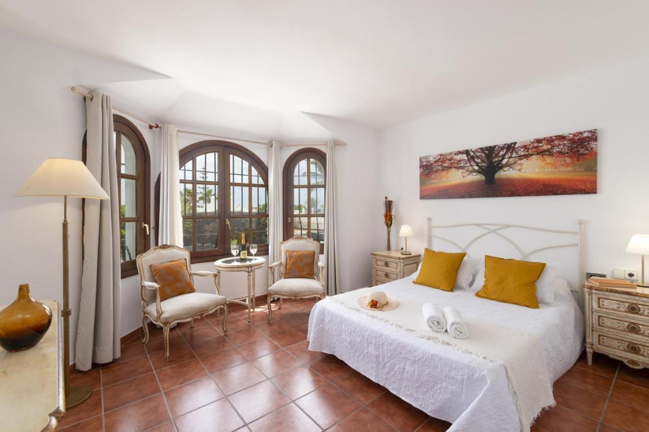 Villa Nikki By Villa Plus Puerto del Carmen  Eksteriør billede