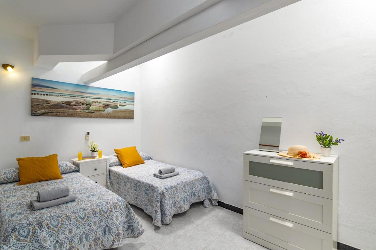 Villa Nikki By Villa Plus Puerto del Carmen  Eksteriør billede